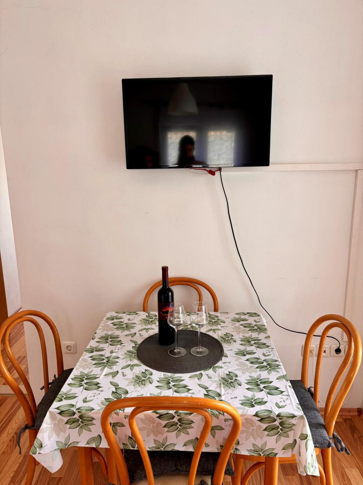 Apartmani Knezevic Posedarje Ngoại thất bức ảnh