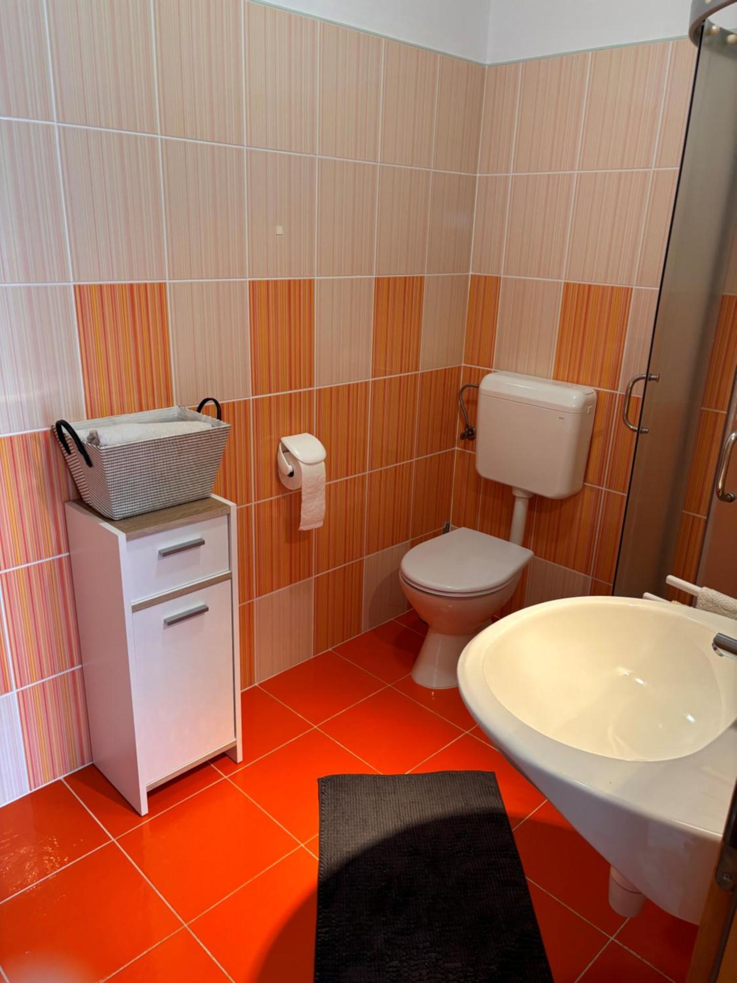 Apartmani Knezevic Posedarje Ngoại thất bức ảnh